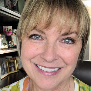 Meet your Posher, JonniDee!